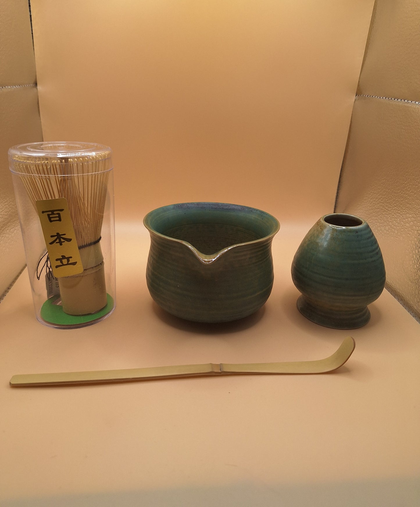 đ«đ” Midori Kogane 4-piece Matcha Kit â ç·é»é Olive gold