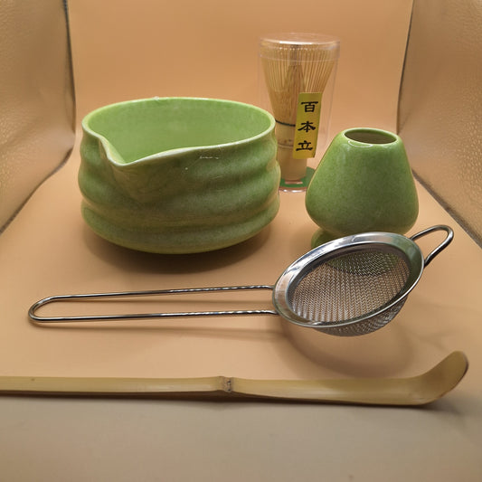 🟢 **5-piece Matcha Set – Mekimeki (メキメキ) The Pointillist