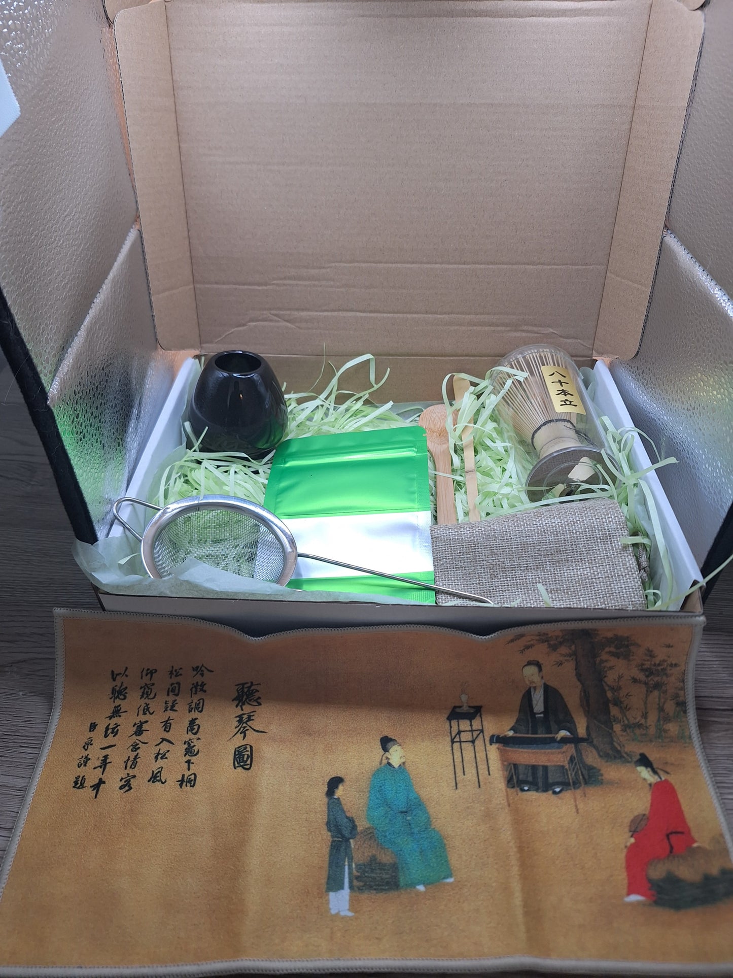 Coffret cadeau Matcha avec fouet , support , cuillères en bambou , pochons et sachet matcha - Style au choix