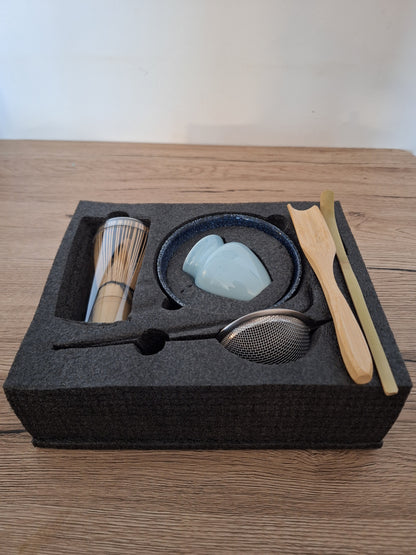 Aozora (青空) — Blue Sky Matcha Box - A breath of freshness and serenity