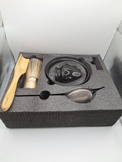 Sumi no Chakai 墨の茶会 – L’Art du Matcha en Noir Profond