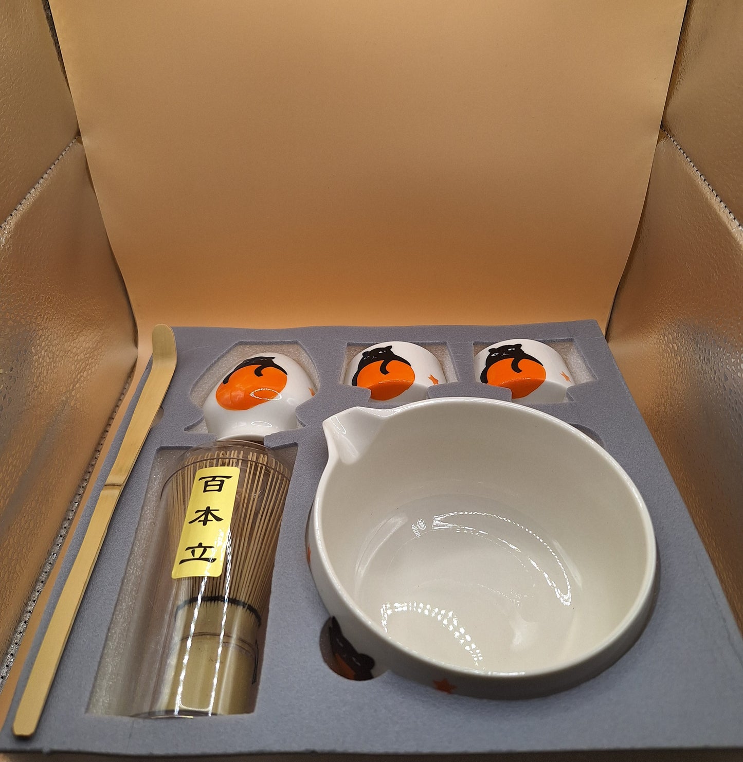 🧡 “Tamaneko” 玉猫 — Le chat-bulle qui garde les trésors doux - Kit de matcha 6 pièces