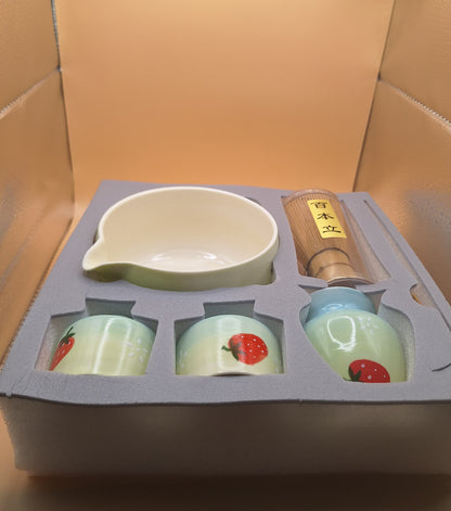 Set Matcha 6 pièces en céramique – Benitsubu (紅粒) Paradis de la fraise 🍓