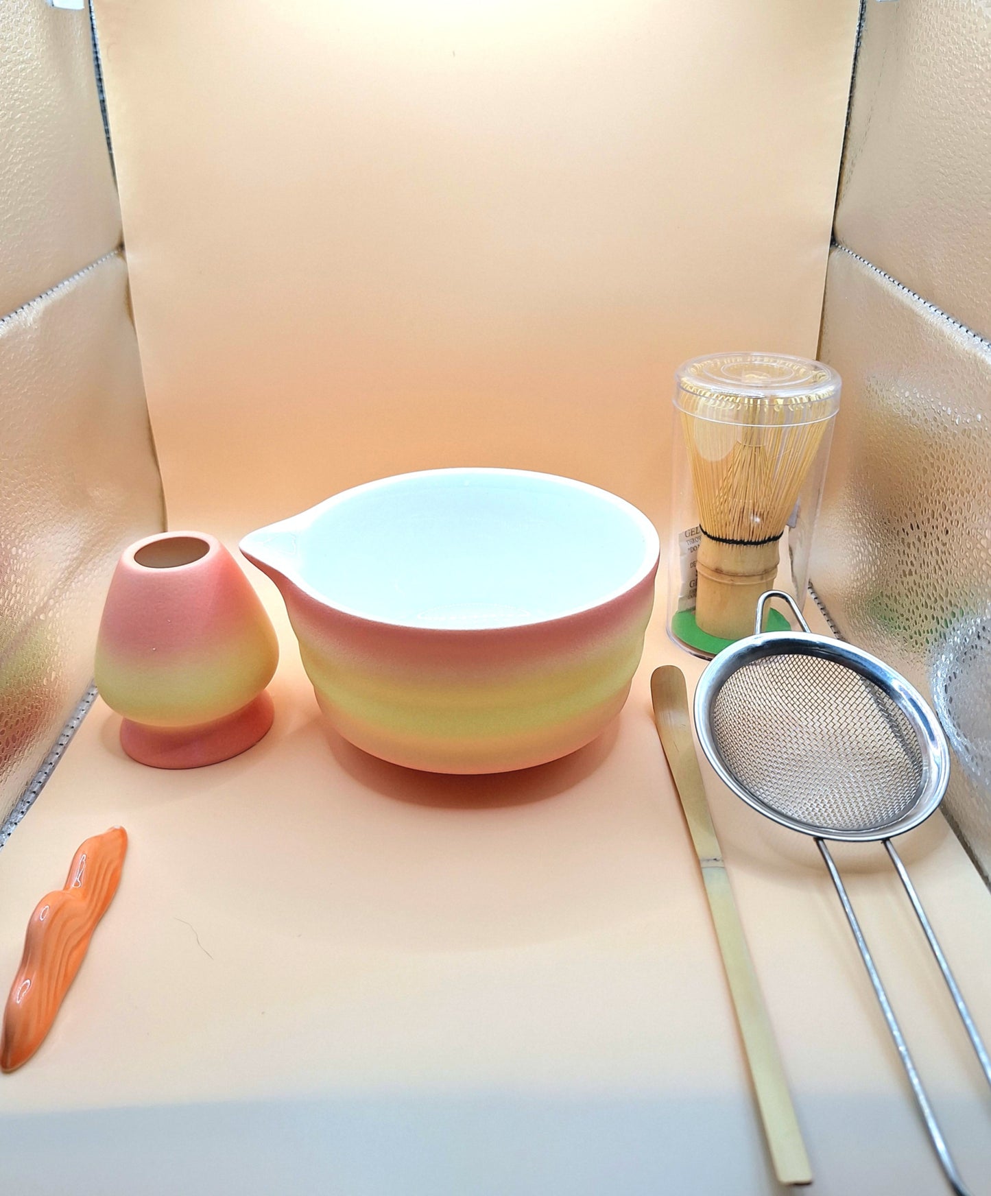 🍊✨ "Yoko no Nami" 陽光の波 – Vague de lumière - Kit de matcha 7 pièces