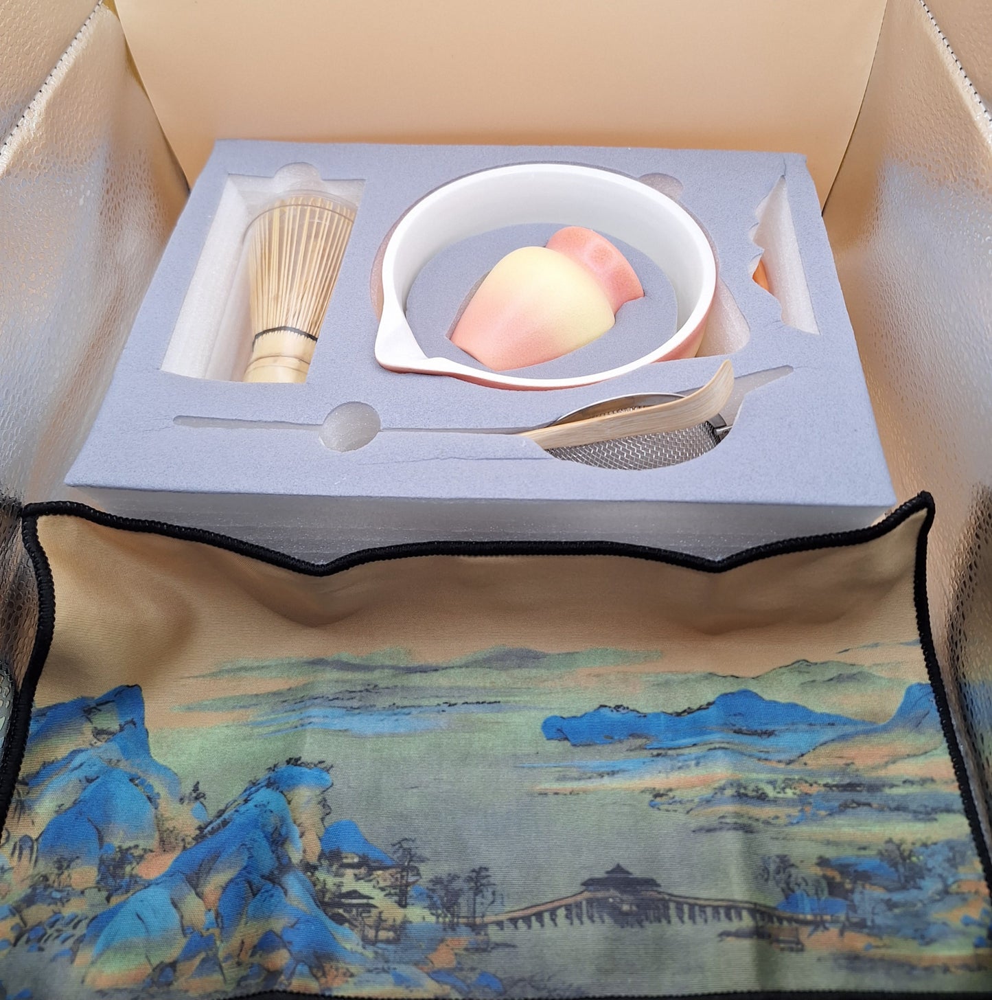 🍊✨ "Yoko no Nami" 陽光の波 – Vague de lumière - Kit de matcha 7 pièces