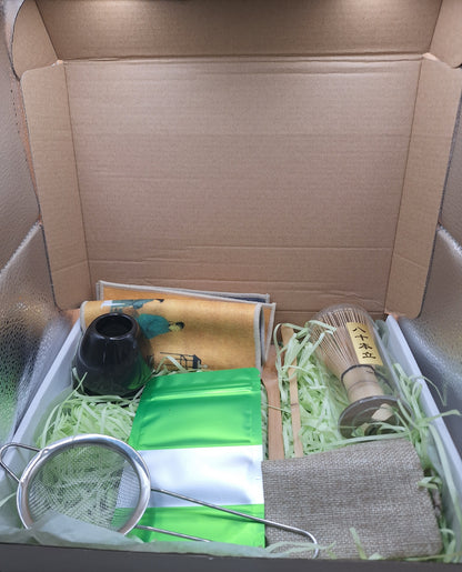 Coffret cadeau Matcha avec fouet , support , cuillères en bambou , pochons et sachet matcha - Style au choix