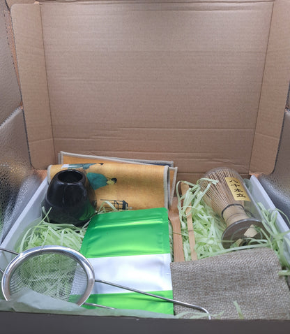 Coffret cadeau Matcha avec fouet , support , cuillères en bambou , pochons et sachet matcha - Style au choix