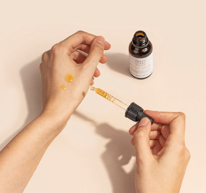 ✨ Enhanceur d’Éclat Naturel – Facial Glow Serum
Vitamine C • Niacinamide • Matcha Cérémonial - Matcha&Co