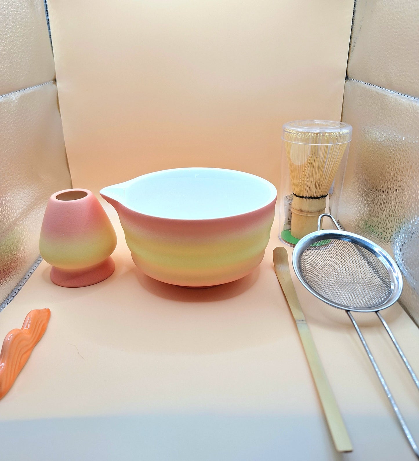 🍊✨ "Yoko no Nami" 陽光の波 – Vague de lumière - Kit de matcha 7 pièces