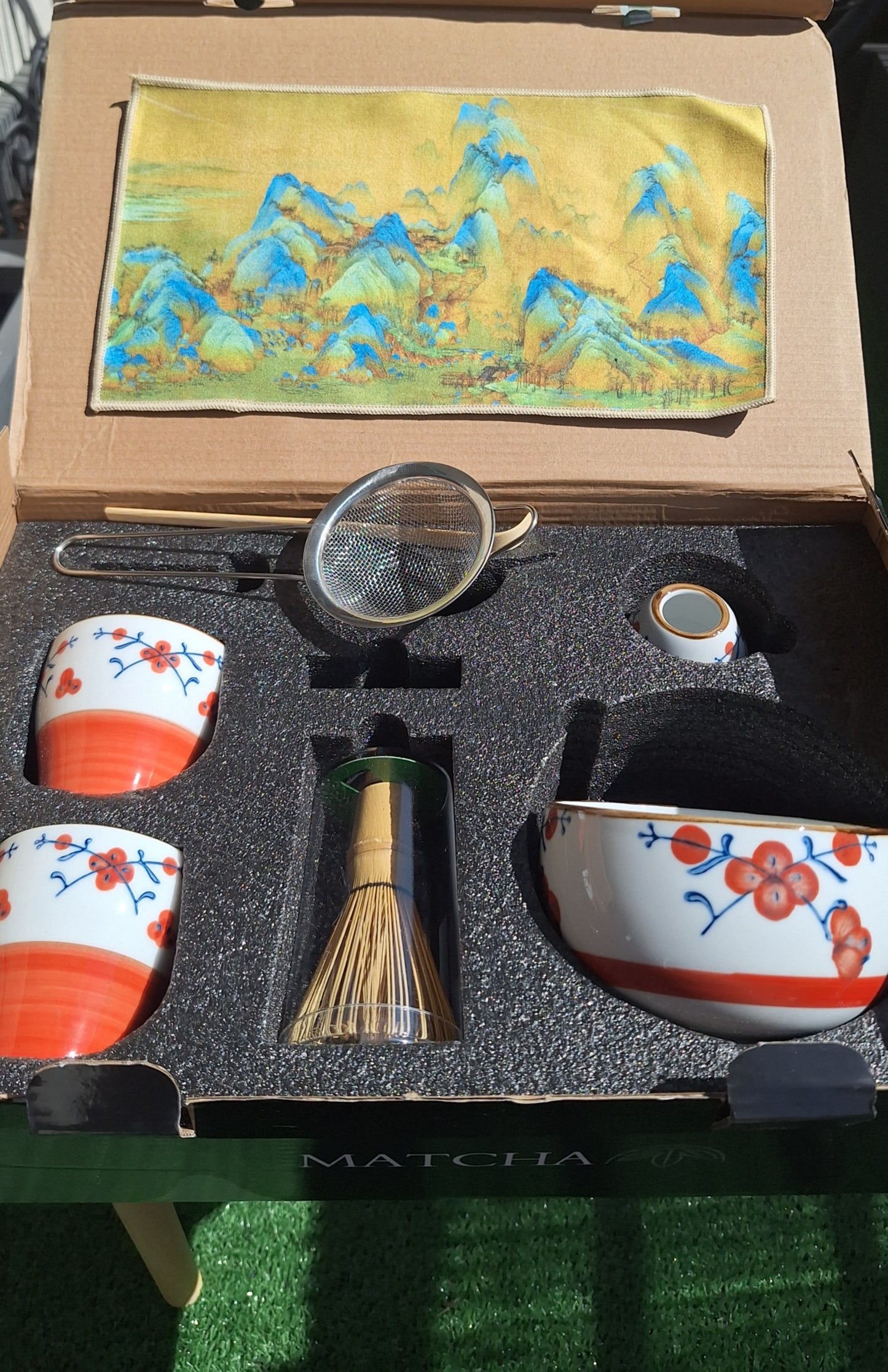 "Ume no Kaze" 9-Piece Plum Blossom Style Ceramic Matcha Set