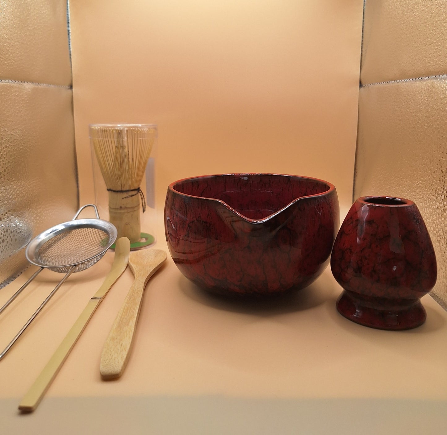 "Akahana" Set de Matcha 6 Pièces en Céramique Rouge Veiné Noir