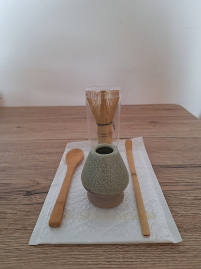 🌿 Japanese Matcha Tea Ceremony Set - 4 brand new pieces 🌿 Mosaic green - unique crackle effect