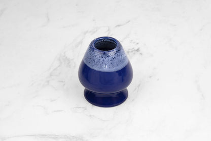 🍃 Porte-fouet à matcha Naoshi – Porcelaine de haute qualité- Kumiko Matcha