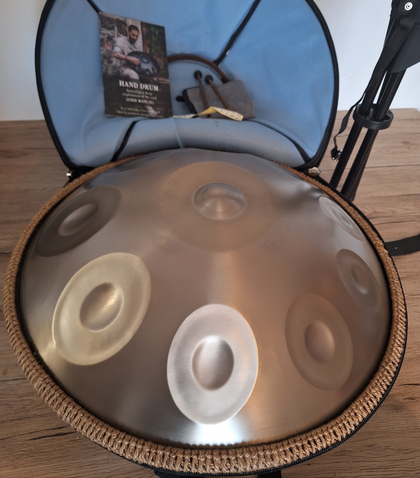 🧡🥁 Handpan / Tambour à langue en acier doré – 22’’ – Ré min Kurde (432 Hz) Instrument intuitif & immersif – 9 notes – Set complet neuf 💙